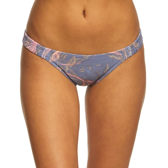 🔥O'Neill Triangle Bikini Top & Bottom Set NWT - Picture 7 of 11